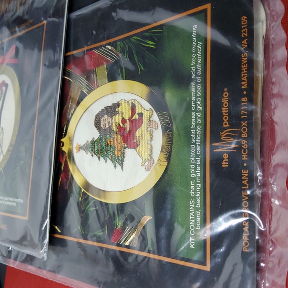 Bundle of two P Buckley Moss Christmas Ornaments kits - Picture 3 of 8